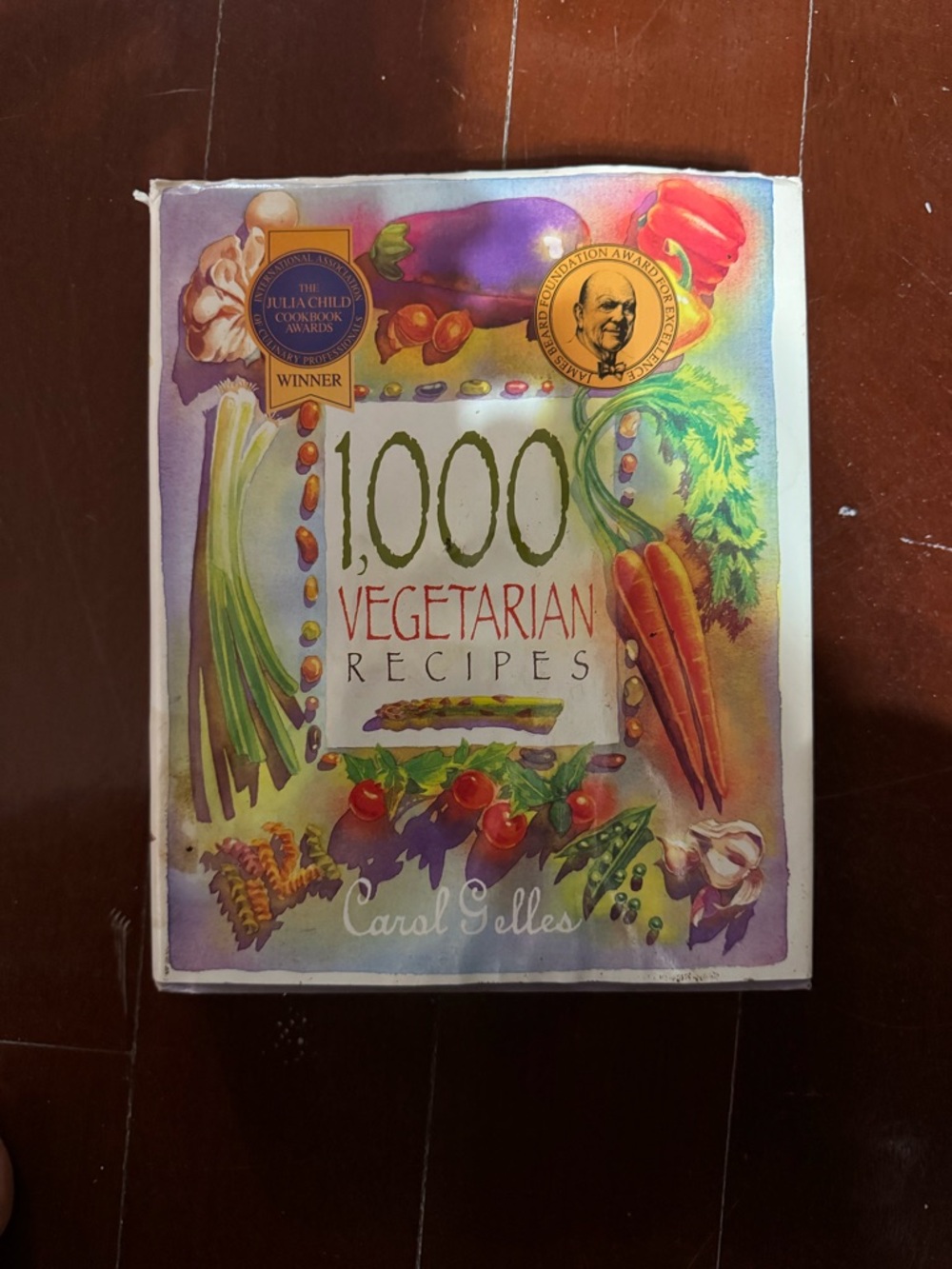 1,000 Vegetarian Recipes Cookbook - Colorful Vegetable Cover